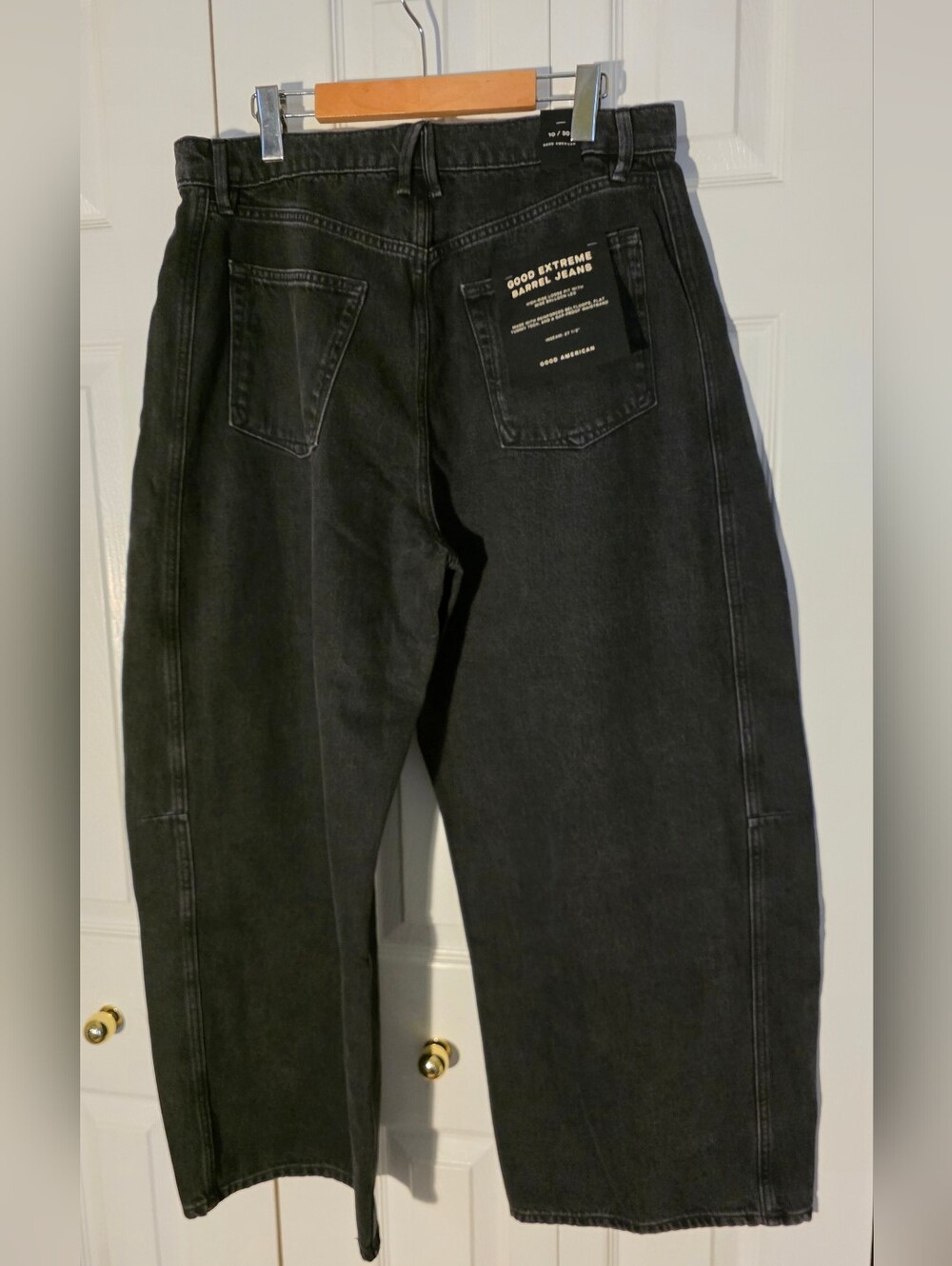Good American Good Extreme Barrel Jeans in Black 373  Size 10/30 NWT - Picture 9 of 12